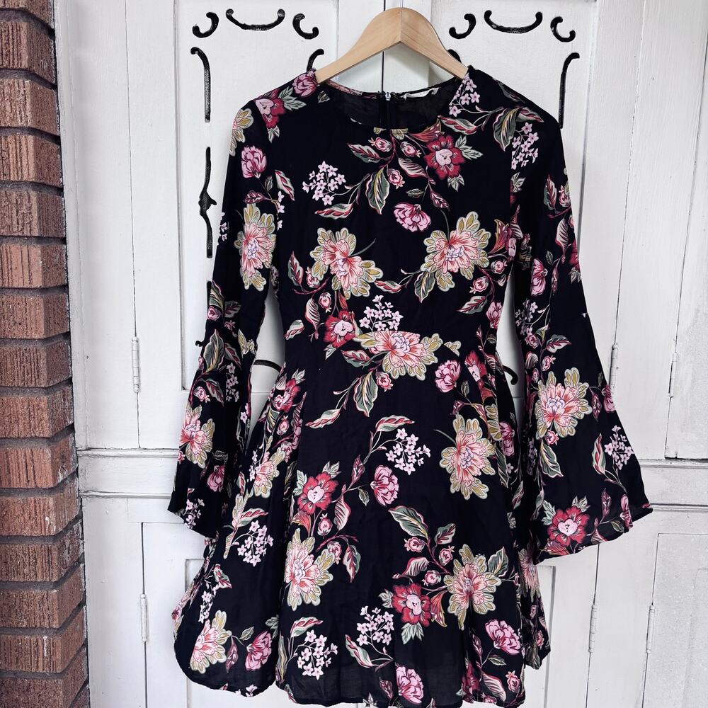 Altar'd State Boho Romantic Floral Dress size Small